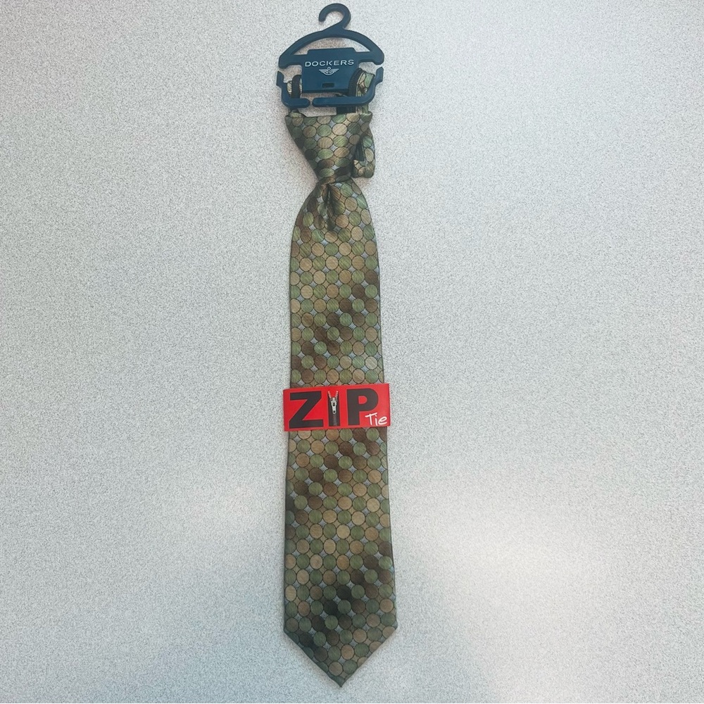 Dockers 100% Silk Zip Tie Brown and Green Boy's